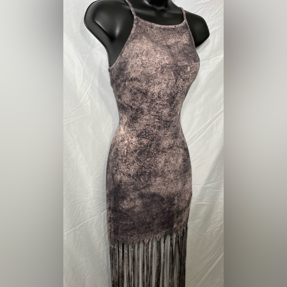 Privately privileged grey tiedye fringe dress - Picture 4 of 8